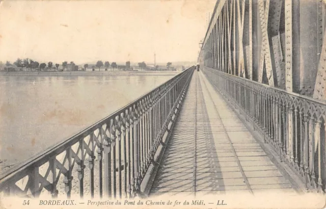 Cpa 33 Bordeaux Perspective Du Pont Du Chemin De Fer Du Midi