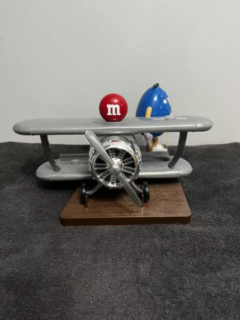 M&M's M&M MMS World AIRPLANE PLANE Chocolate Candy Dispenser New With Tags