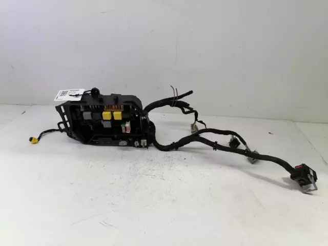 Mercedes A Class Fuse Relay Box Engine Bay W176 2012-2018 A2465403803