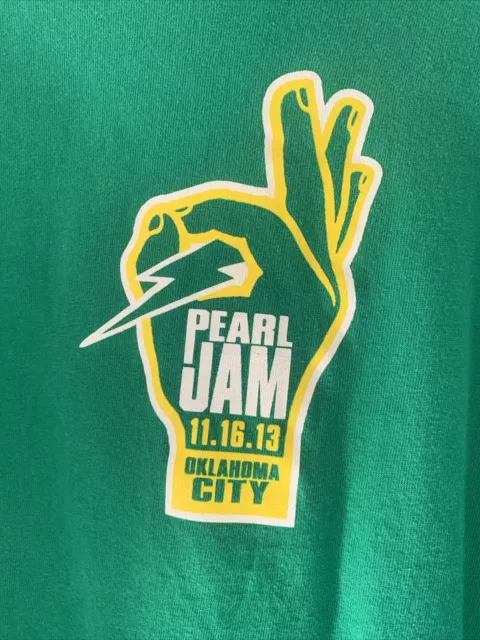 Pearl Jam Oklahoma City 11/16/2013 Tour XL T-Shirt ￼