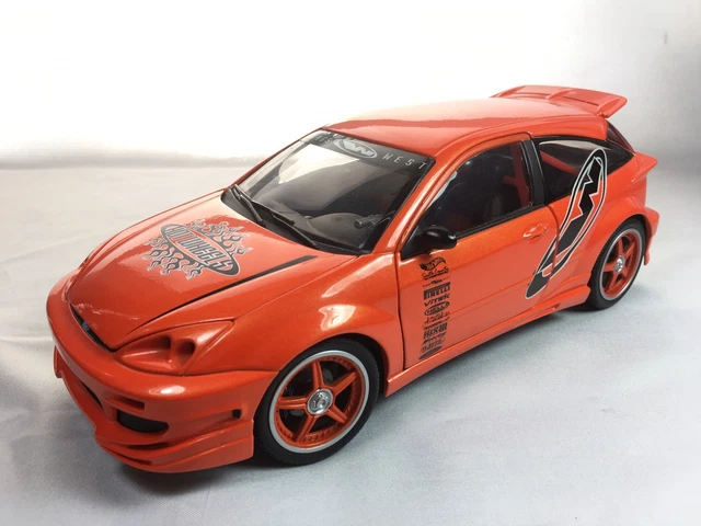 100% HOT WHEELS Wings West Ford Focus ZX3 Orange Tuner Racing 1:18