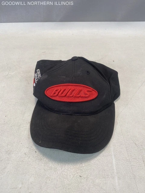 Kids' Vintage Chicago Bulls Black/Red Adjustable Snapback Baseball Cap by Annco