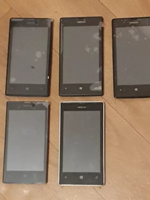 lot 5 nokia 520 rm-914 HS HORS SERVICE POUR PIECES OU A REPARER a controler