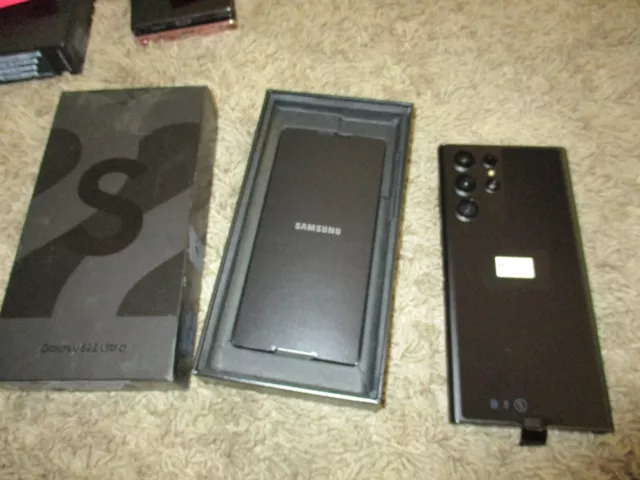 Samsung Galaxy S22 Ultra 128GB Phantom Black (Verizon) SM