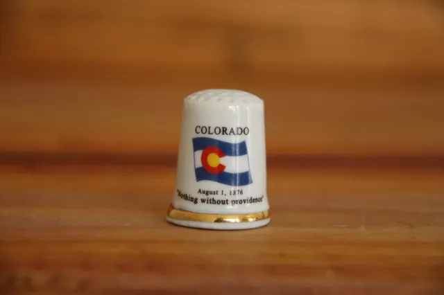 Colorado Porcelain Thimble Brand New Made by Finact Collectibles