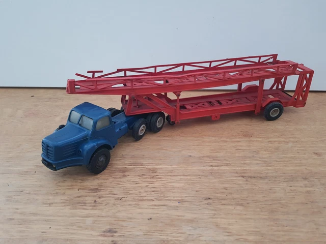 CAMION BERLIET TBO15 porte voitures marque Norev 1/43eme + 1 plateau à