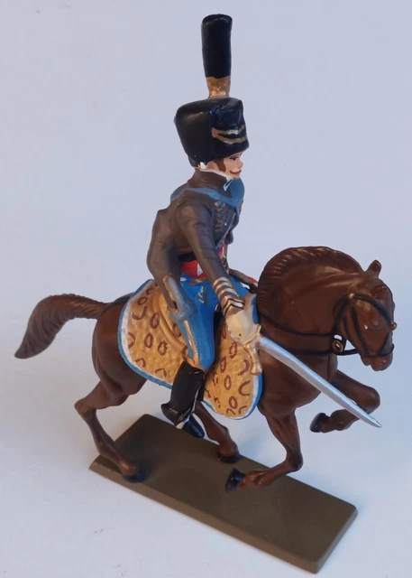 Figurine Starlux Napoléon N°35 Lieutenant Des Chasseurs - 1:32 Plomb Peint - Occasion