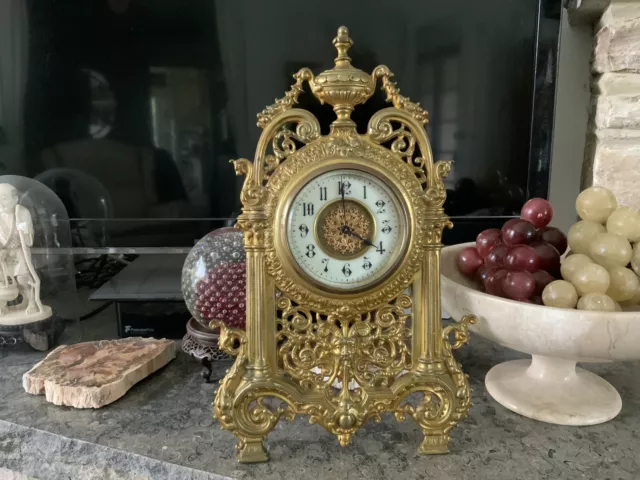 RARE Fine Quality ANTIQUE PIERCED Gilded Brass STRUT DESK CLOCK GREEN MAN C1800 2