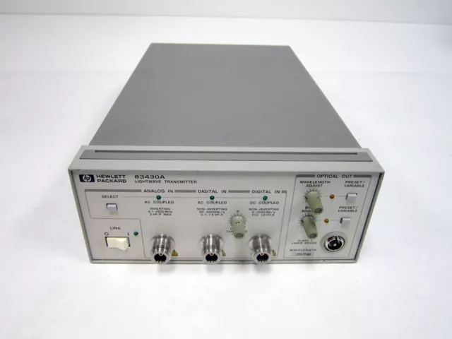 HP 83430A LIGHTWAVE DIGITAL SOURCE 2.5 Gb OC48 1550 nm AGILENT