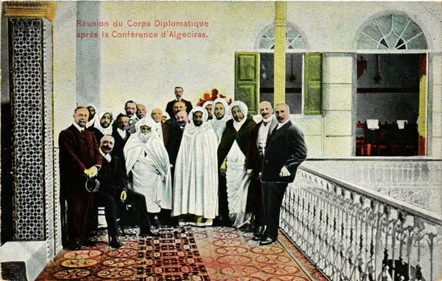 CPA AK MAROC Reunion du Corps Diplomatique apres la conf. d'Algeciras (213357)