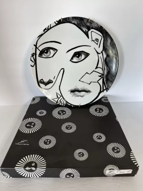 FORNASETTI MILANO Tema e Variazioni Black White Plate #164 Italy 10.25”
