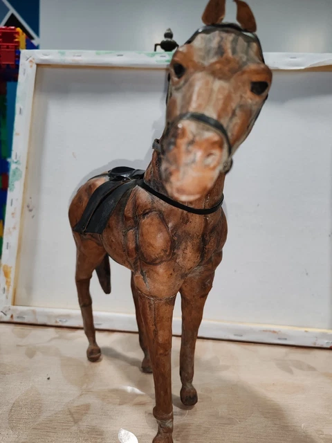 Cheval En Cuir Vintage Années 60/70 – Jouet Ancien Déco Pop