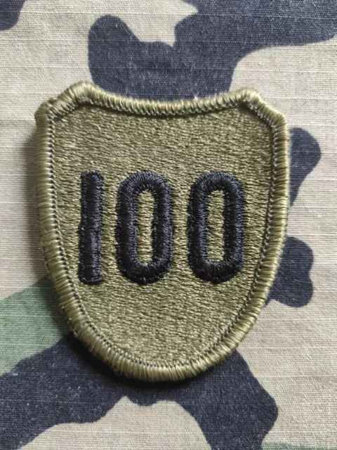 Army Patch Abzeichen Aufnäher d. 100 Infantry Division für die Woodland Uniform