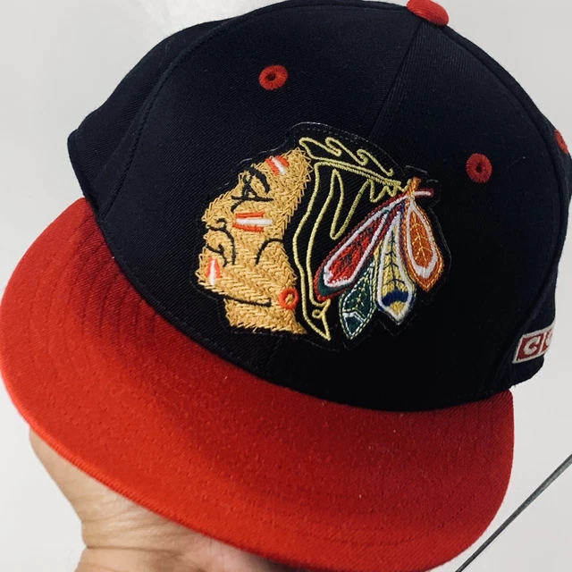 CCM Blackhawks Fitted Hat Cap black red L/XL