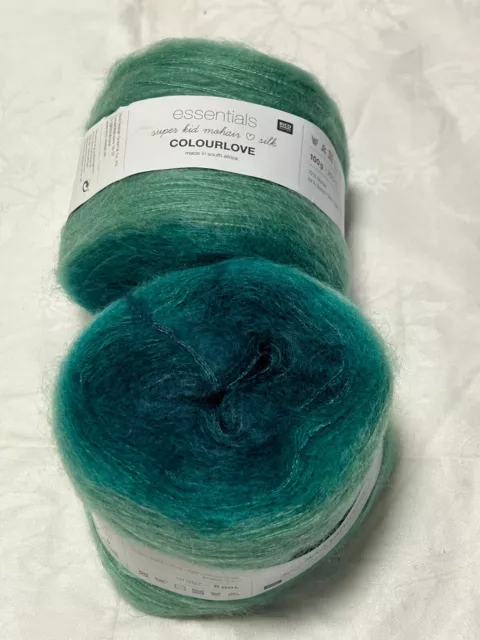 essential super kid mohair & seide Colourlove von RICO Design grün-türkis 200g