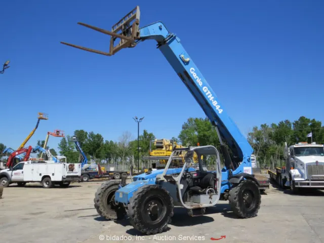 2014 Genie GTH-844 44' 8,000 lb Telescopic Reach Forklift Telehandler 8K bidadoo