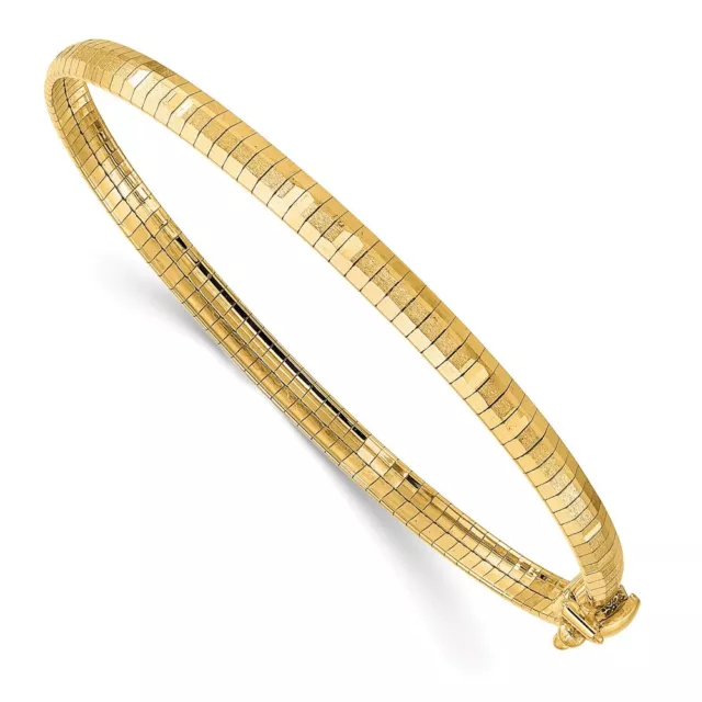 Real 14K Yellow Polished & Satin Diamond Cut Omega Chain Bracelet; 7.5 inch Real 14K Yellow Polished & Satin Diamond Cut Omega Chain Bracelet; 7.5 inch