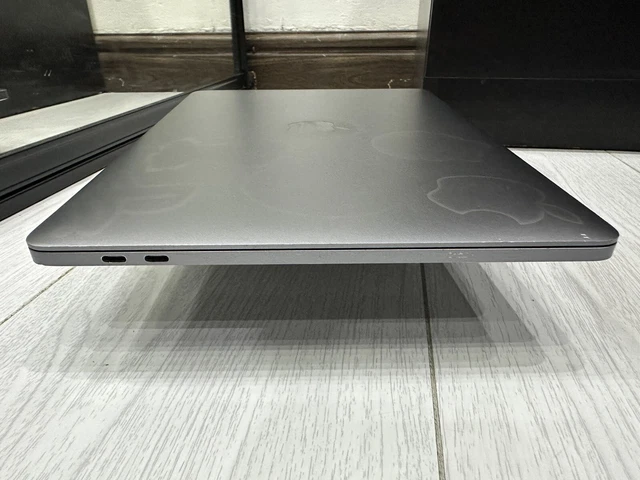 Apple MacBook Pro Retina 13,3" 2016 512 GB SSD 16 GB RAM 2,9 GHz Core i5 grigio siderale 6