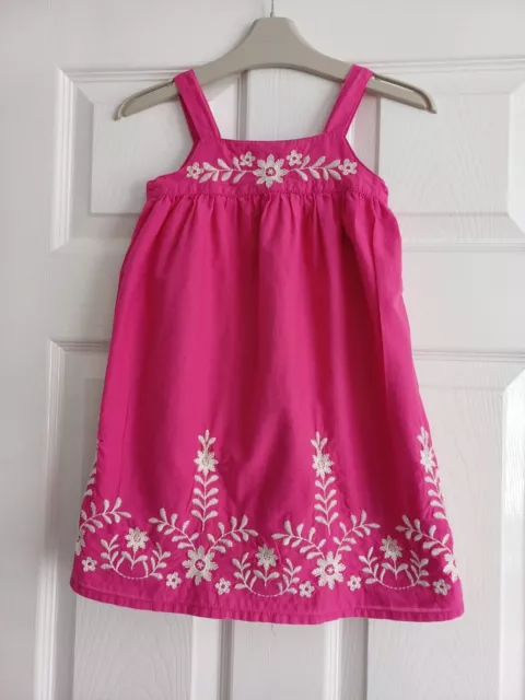 Lovely Girls GAP Pink Summer Dress With Embroidered Flowers. Age 4