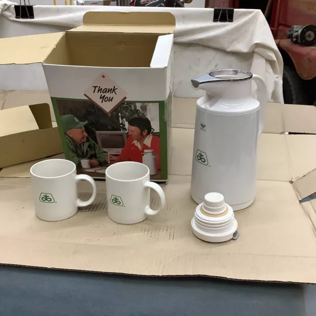 1990's Pioneer Seed Coffee Set  - Carafe & (2) Mugs - Farming VTG Cups