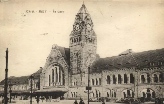 CPA AK METZ - La Gare (170015)
