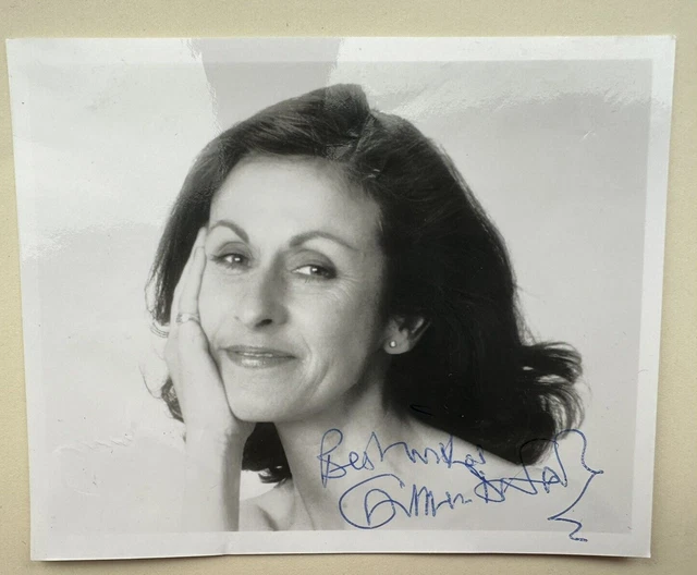 Carmen Du Sautoy  - British  Actor - Autographed  Photo