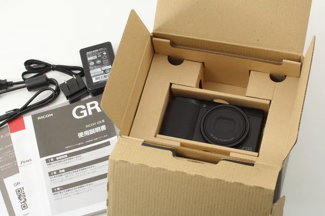 【TOP MINT in Box】 RICOH GR III 24.2 MP APS-C Black Digital Camera From Japan 2
