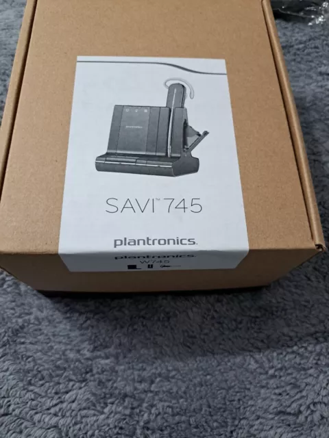 Plantronics savi W745 Brand New