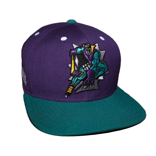 Vintage London Knights CCM Wool Snapback Hat OSFA Purple 90s OHL Hockey