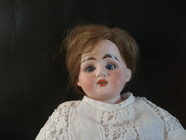ANCIENNE POUPÉE PORCELAINE Et Corps Mou Grande Taille EUR 70,00