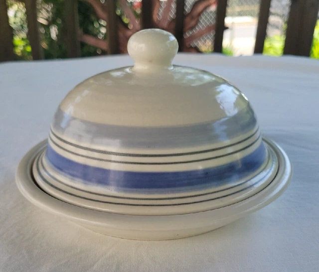 Pfaltzgraff Rio Round Covered Butter / Cheese Dish