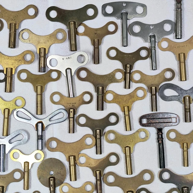 Vitrail Ancien Pour Porte De Pendule Junghans – Verre Biseauté (occasion, Bon état)