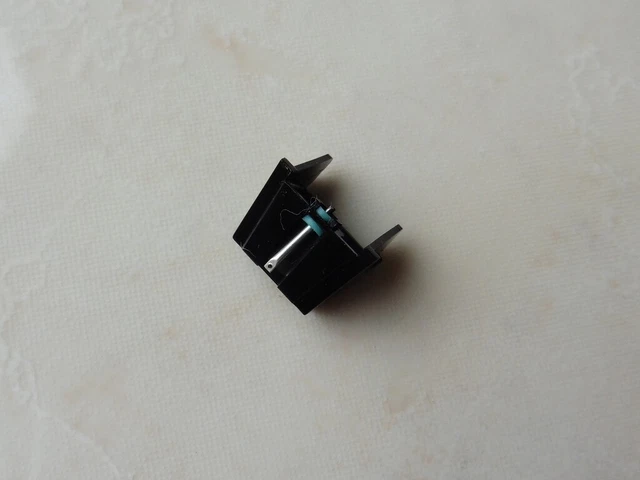 Aiguille Diamant Universelle SHARP STY 102/550/555 Pour Platine Vinyle - Neuve