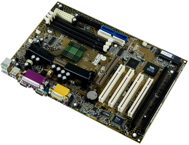 Chaintech 6VTA2-D100N Slot 1 3x Sdram 2x Isa 4x PCI AGP Ide / Ata