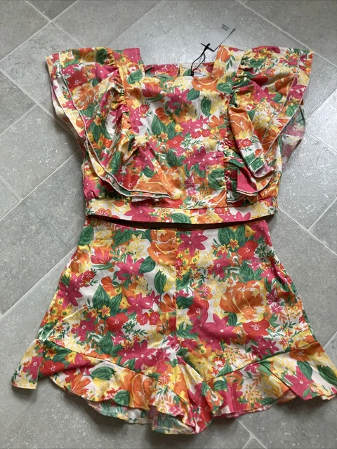 river island girls co ord set crop top Shorts age9-10 floral ruffle Shoulder New