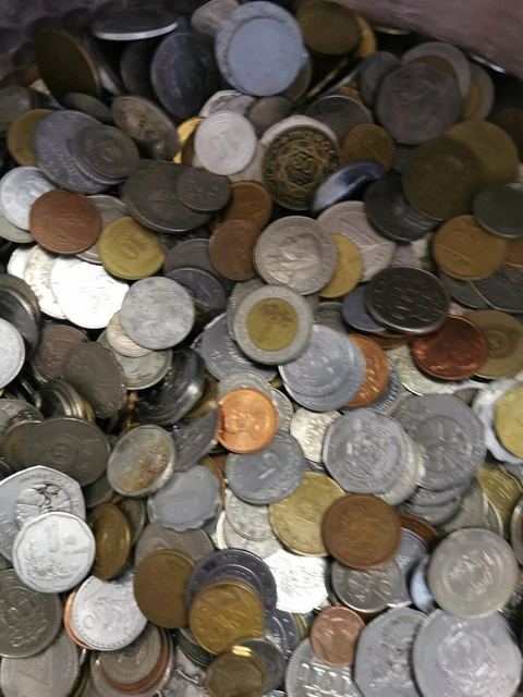 Lot 8 ,    1 kg exotische Münzen weltweit , Weltmünzen, kein Nordamerika