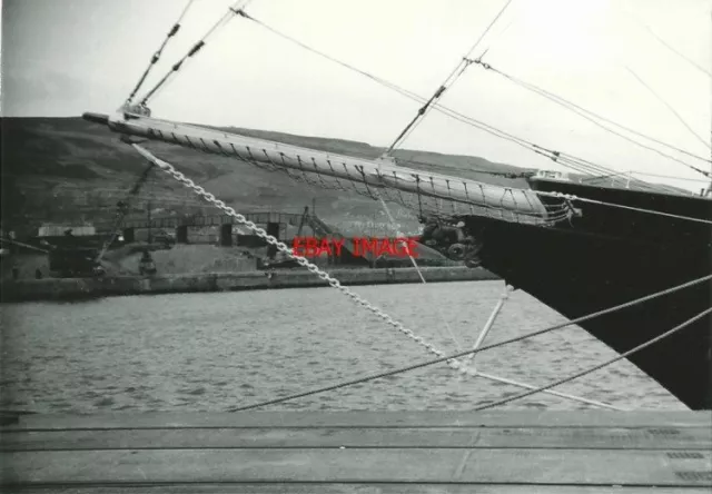 Photo  The Bows Of The Winston Churchill Topsail Schooner Training Ship At Swans