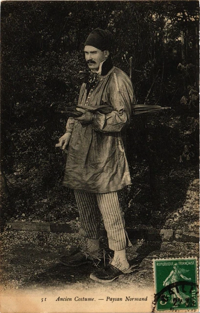 CPA AK Folklore - Ancien Costume - Paysan Normand (699257)