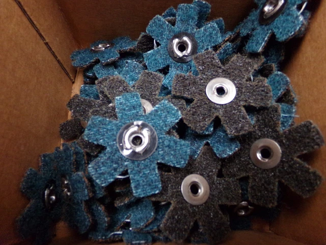 (50) Standard Abrasives 724607 Surface Conditioning Star 2" x 1/4-20 VFN (C)