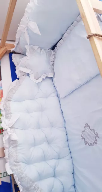 LUXURY BABY BOY BLUE WHITE QUILTED COTBED BEDDING SET BOW SILVER LACE  70x140cm