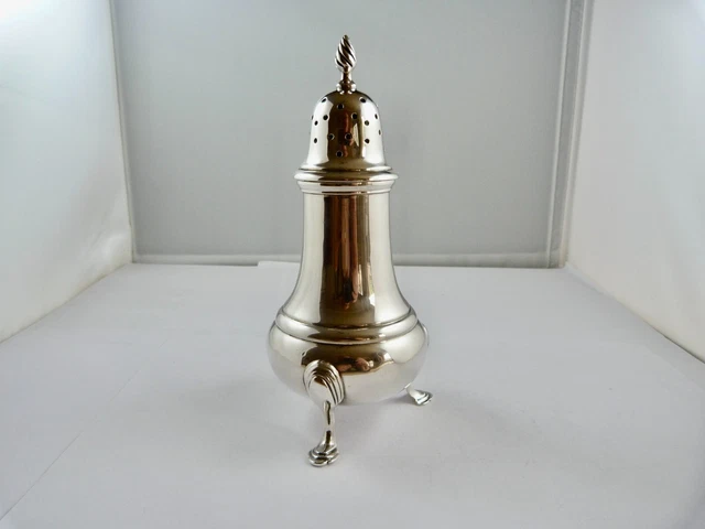 1936 - LARGE - SOLID SILVER - SUGAR SHAKER - ELKINGTON & Co Ltd - 177 grams