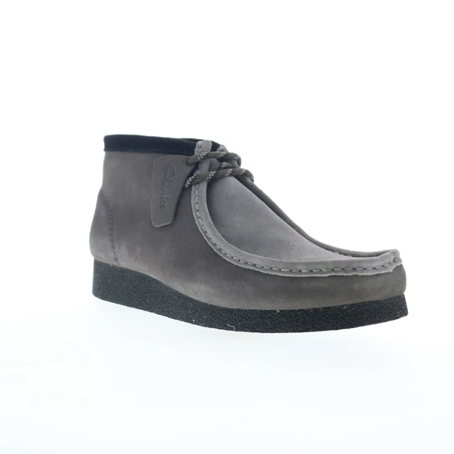 Clarks Wallabee EVO shoe in navy suede