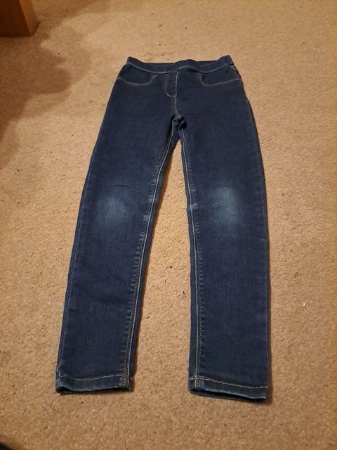 Small Bundle Of Girls Clothes Age 8-9 Years 2