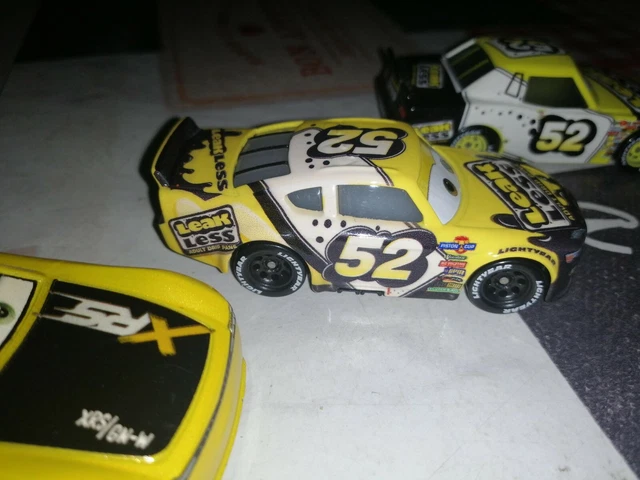 lot de  voitures cars disney pixar metal  d occasion 8