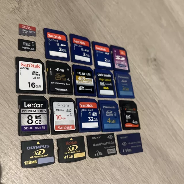 20 X Paquete de tarjetas de memoria 1 GB XD - 32 GB SD - 64 GB Micro sd y MÁS 99p SUBASTA