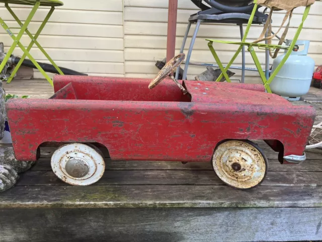 Cyclops 1959 Lightning Pedal Car