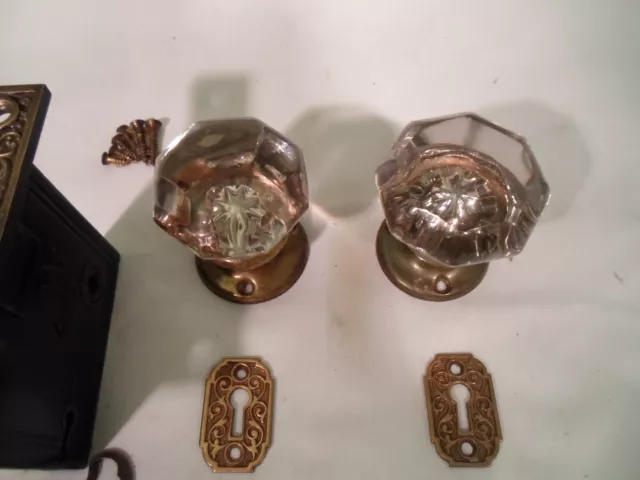 Antique 8 point Brilliant Glass Door Knob set w/key #853 3