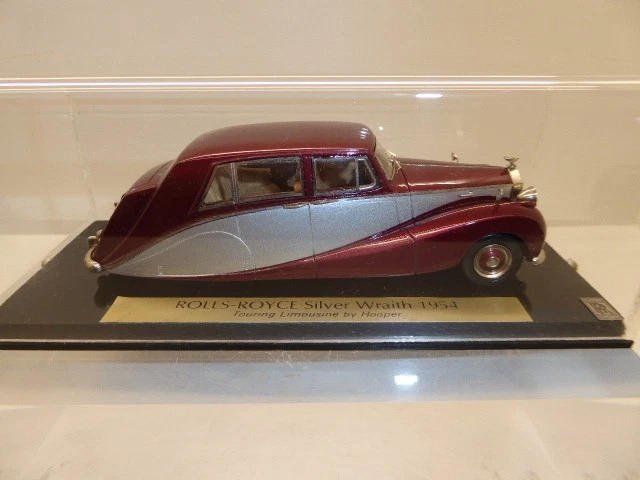 Miniature Auto 1:43 Kess Model – Rolls Royce Silver Wraith Perspex Top – Film Joy House