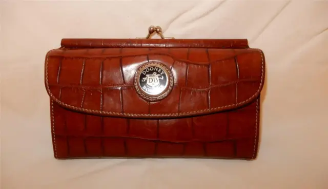 Dooney & Bourke Brown Leather Croc Embossed Trifold Wallet Kisslock Pocket