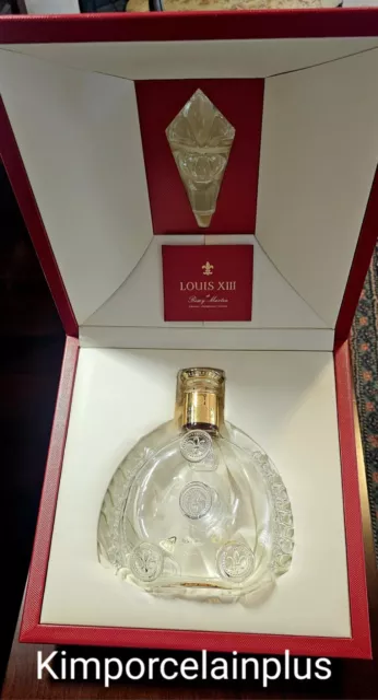 Lot - PAIR OF BACCARAT CLEAR CRYSTAL LOUIS XIII COGNAC DECANTERS Made for  Remy Martin Grande Champagne Cognac. Pinched circular form with